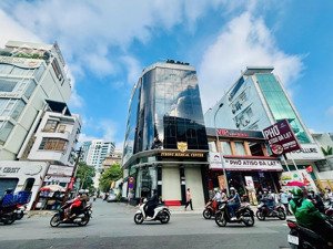 cho thuê tòa nhà - góc 2mt - 72d trần quốc toản, quận 3 (hầm 6 tầng thang máy)