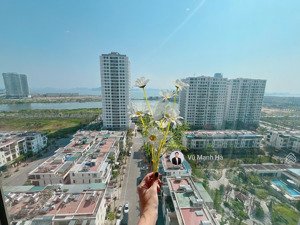 green bay căn studio tầng trung hướng biển nội thật cực đẹp