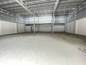 kho gần 300m2 đường công quốc lộ 1a, tân tạo, bình tân 25 tr