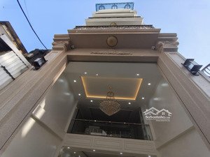 mặt phố la thành 76m2 x 8 tầng (có hầm), mt 5m, lô góc 3 mặt thoáng, vỉa hè 5m, thang máy.