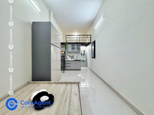 phòng tầng trệt siêu rộng - full nt mới 100% - có sân nắng trồng rau - máy giặt riêng