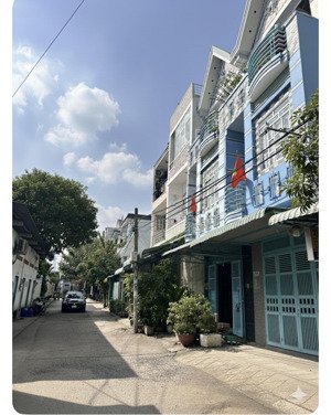 bán nhà, 3 tầng, hxh, an dương vương quận 8, dt 4x12 (cn 48m2), shr, hoàn công