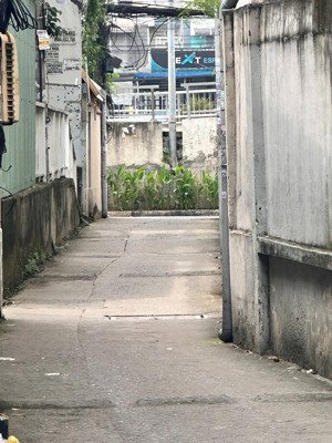 bán nhà 1 trệt 1 lầu, cách mặt tiền mễ cốc 60m, gần trường th nguyễn nhược thị, p15 q8, dt 66,5m2