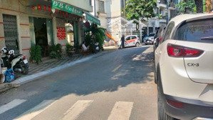 bán nhà võng thị, thông thoáng, tặng toàn bộ nội thất giá 13,5 tỷ