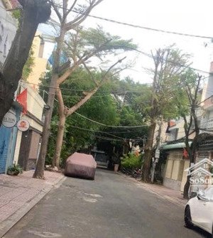 bán đất đường hoàng văn thái 85m2 giá 8,2 tỷ.call mr hà.