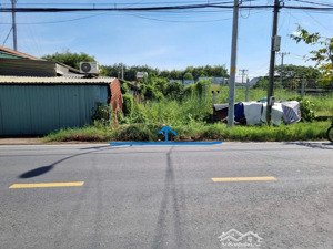 chú minh gửi bán lô góc 2 mt trước sau 145m2 vuông vức, đường nguyễn thị lắng, đường nhựa 12m, shr