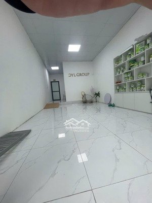 cho thuê 20triệu/ tháng liền kề 80m2 khu c geleximco