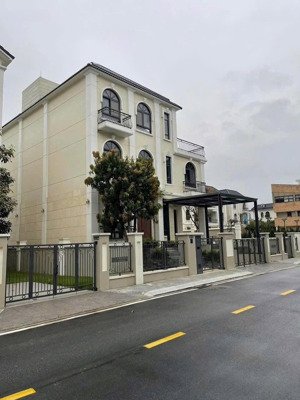 bán biệt thự đơn lập phân khu h7 starlake, 290m2, mặt tiền 12m, 180 tỷ