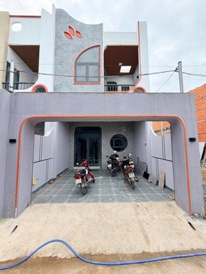 bán nhà gần ubdn phường tân vạn 73m2 sổ hồng,thổ cư 100% - giá 2ty750