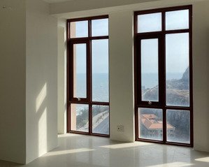 bán căn hộ view biển tầng cao, 106m2, 5 tỉ, đường thuỳ vân, vũng tàu
