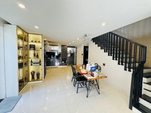 bán căn góc villa mini mặt tiền đường lộc phước