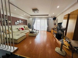 bán nhà nguyễn hữu tiến, tân phú, hồ chí minh, 8,7 tỷ, trệt 3 lầu, giá tốt!