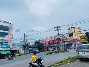 bán 90m2, ngang 5m, nhà hẻm xe hơi lã xuân oai, q9.
