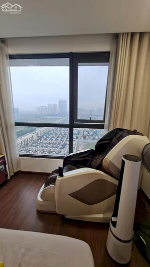 Chỉ 6,4 tỷ thôi ạ ! Em có căn hộ 2PN 68m2 tầng 16 chung cư Green Stars cần chuyển nhượng ngay