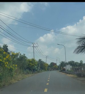 bán gấp lô đất 155.4m2 khu vực suối rao, huyện châu đức, sẵn thổ cư 80m2, giá 800tr, lh 