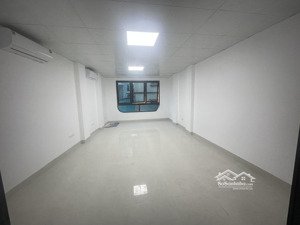 cho thuê văn phòng 45m2 đường thiên hiền giá 5tr5