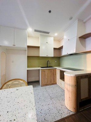 bán căn góc 3 ngủ toà sp oasis ecopark căn góc 3 mặt thoáng