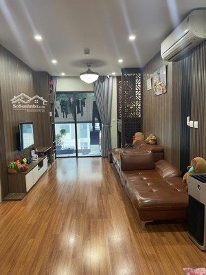 cc bán gấp ch goldseason 79m2 (3pn+2wc), để lại full nội thất, sđ cất két - 8,5tỷ có thương lượng