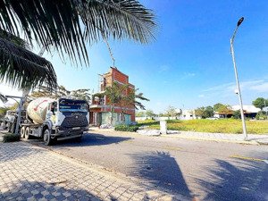 chỉ còn 1 suất hàng nội bộ dự án king hill. sổ sẵn. vay ngân hàng ân hạn gốc 2 năm