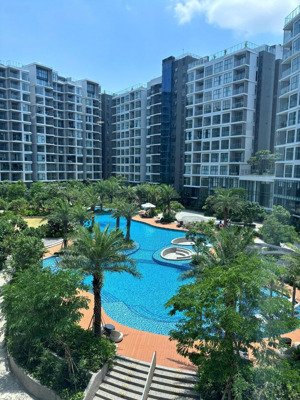 bán căn hộ diamond centery 96m2 2pn+1 view hồ bơi 8.3 tỷ