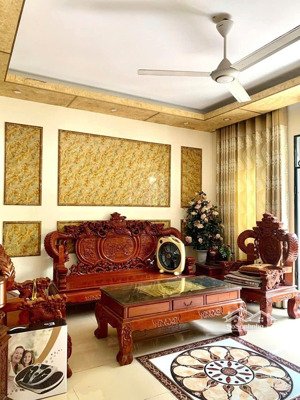 bán nhà mặt phố văn quán 58m2, đường 18m kinh doanh đỉnh. giá 16,8 tỷ