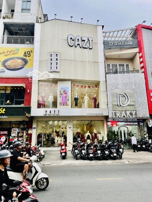 chỉ 155tr! cho thuê nhà mt thương hiệu 754 -756 sư vạn hạnh, quận 10- 8x18m, 4 tầng vạn hạnh mall.