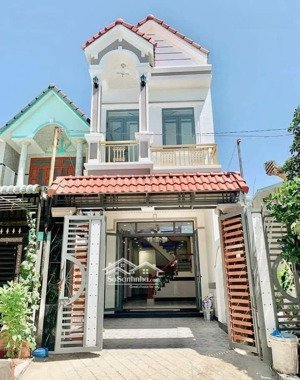 nhà phát mãi của ngân hàng tại bình chánh (4x20m). pháp lý xong rõ ràng