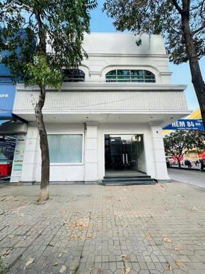 Cho thuê nhà góc mặt tiền mậu thân kế siêu thị lotte ngang 8m giá 80 triệu