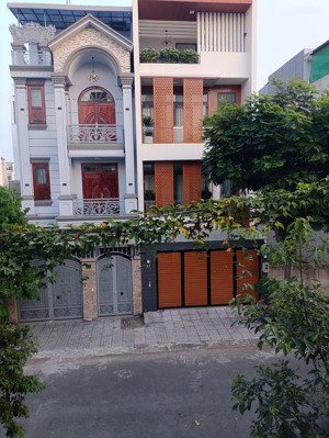 bán nhà riêng 4pn, 3wc, 98m2 tại phạm công trứ, thạnh mỹ lợi, q2, 17 tỷ vnd