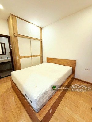 bán căn 2 ngủ tầng 53m full nội thất sổ đỏ chính chủ hh3b eco lake view