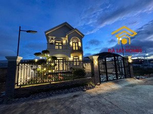 bán biệt thự phong cách châu âu tại đường ngô tất tố đà lạt giá 14tỷ9