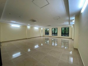 cho thuê nhà văn khê, 200m2 xây 7 tầng, pccc, thông sàn, thang máy