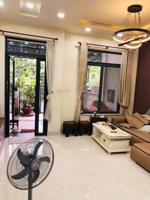 hàng hiếm!! bán nhà phố lakeview city căn đẹp tâm huyết, full nội thất, dọn vào ở ngay đón tết