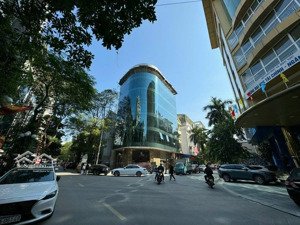 siêu phẩm building mặt phố dịch vọng hậu - lô góc 3 mặt thoáng - mặt tiền đẳng cấp 34m
