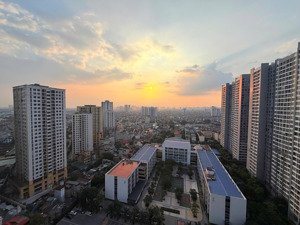 em cho thuê 3pn tại park hill - miễn phí dịch vụ 1 năm