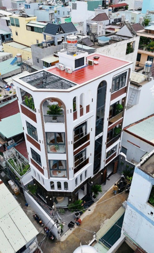 siêu phẩm góc hai mặt tiền siêu đẹp - có thang máy - ngang rộng 6m - 5 tầng - full nội thất