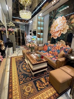 e là số 2 không ai là số 1 - 3 bước ra phố - hàng xóm timecity - tiện ích bạt ngàn - chủ tặng