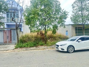 bán lô đất 210m2 full thổ cư sát trường đại học thủ dầu một mỹ phước 4 bến cát giá chỉ 2tỷ580