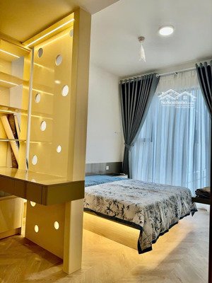 cho thuê 2pn2wc full nt đẹp sang, giá 12tr, free qlý, tại khu ch resort masteri center point vin q9