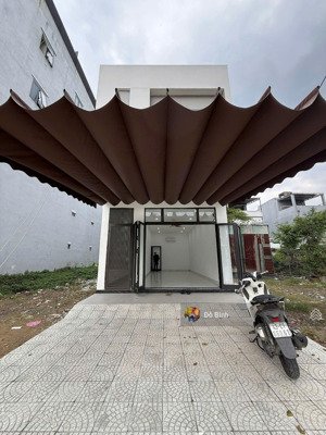 cho thuê nhà 2 tầng mới xây: đường đinh liệt - sau bến xe - 4pn