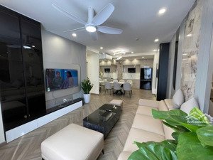 chính chủ bán ch tòa vinata tower 289 khuất duy tiến. dt 112m2, 3n2vs, căn góc thoáng - giá 9,8 tỷ