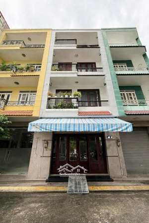 bán nhà khu vip nguyễn hữu tiến, hẻm 20m, an ninh 24/24 - 5x14m, 4 tầng, tặng full nội thất cao cấp