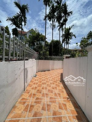 văn trì - minh khai - nhà mới kính coong - ô tô gần - cực thoáng - mặt tiền rộng nở hậu, gần đhcn