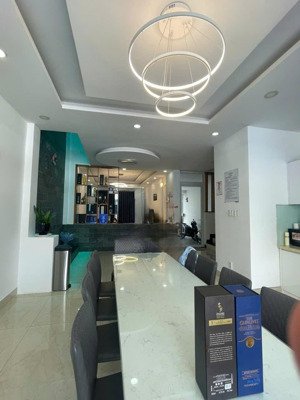 bán nhà mặt tiền nguyễn bá huân thảo điền 7.45*27.5m giá thỏa thuận