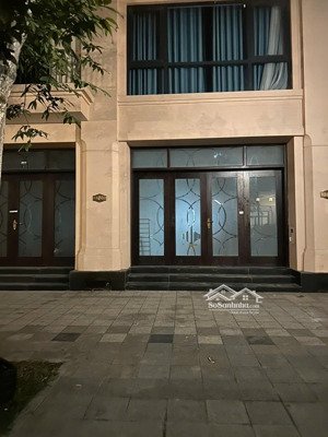 hoàn thiện 2 tầng, trục thông đường 20m2. hải âu 75m2, vin2. vị trí đẹp, giá siêu rẻ