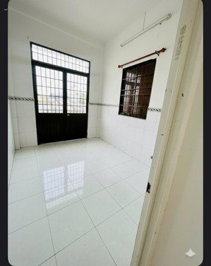 cho thuê nhà nhà hẻm hoàng văn thụ gần chợ an cư giá 4 triệu