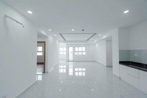 chính chủ cần bán căn hộ conic boulevard, dt: 85m, 2pn, 2wc giá: 2,970 tỷ. lh: 