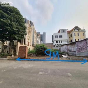 TRUNG TÂM TÂN XÃ, CÁCH HỒ 300M, ÔTÔ TRÁNH, ĐỐI DIỆN ĐH FPT, ĐHQG, NGAY TUYẾN METRO 5, 125M