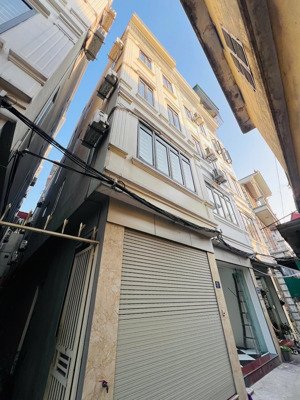 bán nhà lê trọng tấn, dt 30m2 5 tầng full nội thất hơn 7 tỷ , ô tô đỗ cửa, ngõ thông sang kdt dn