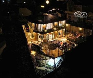 villa bắt trọn view đà lạt, cách trung tâm 5 phút
